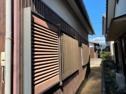 窓枠サッシ塗装ビフォー